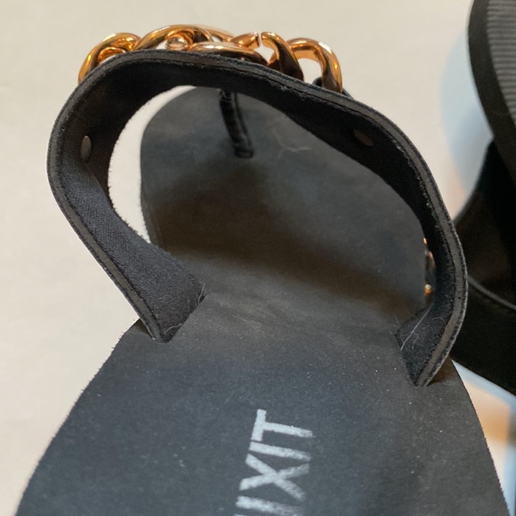 Mixit Rose Gold Wedge Flip Flop Sandals - Picture 7 of 8